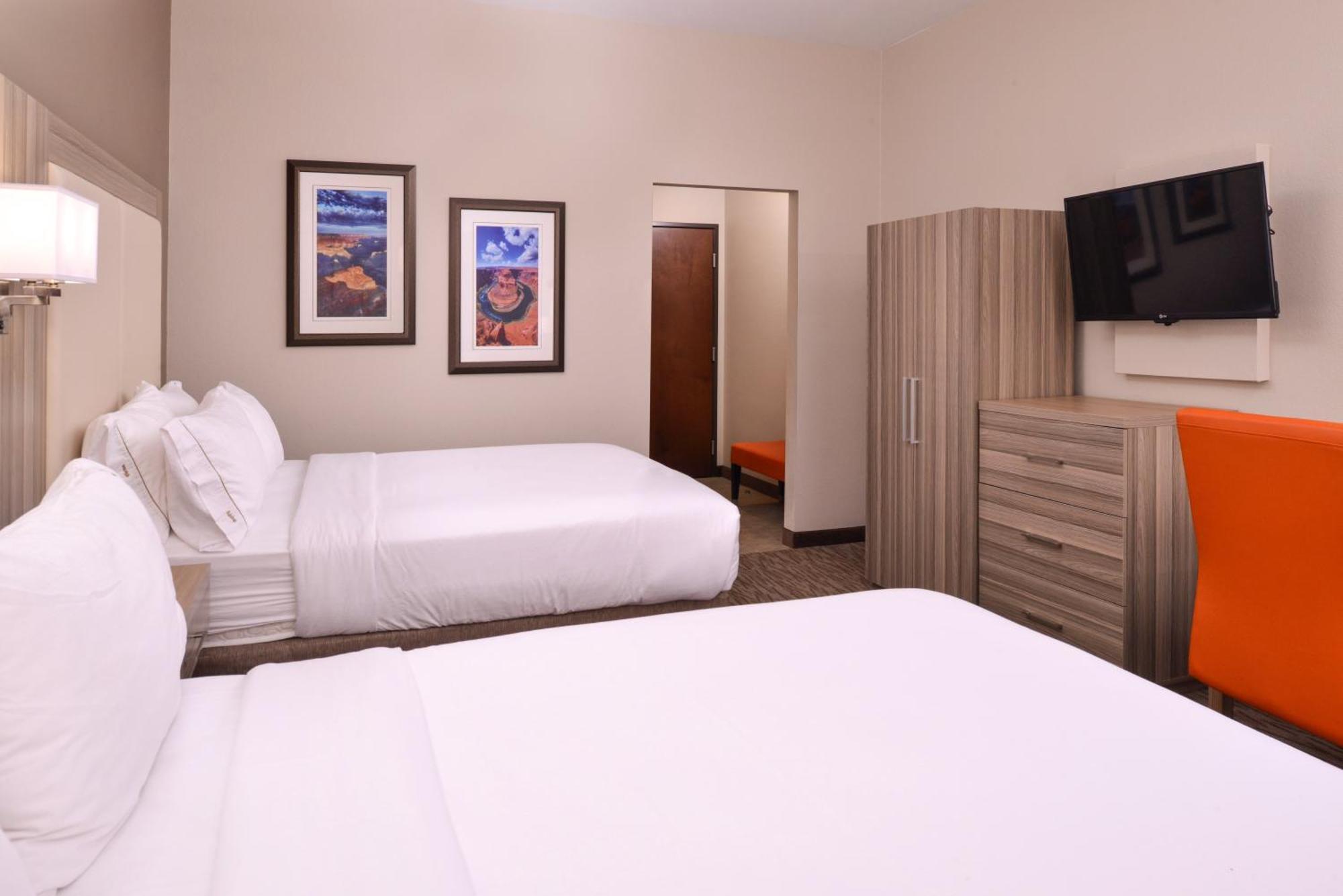 Standard Room Two Queen Beds,1282680178:JPEG